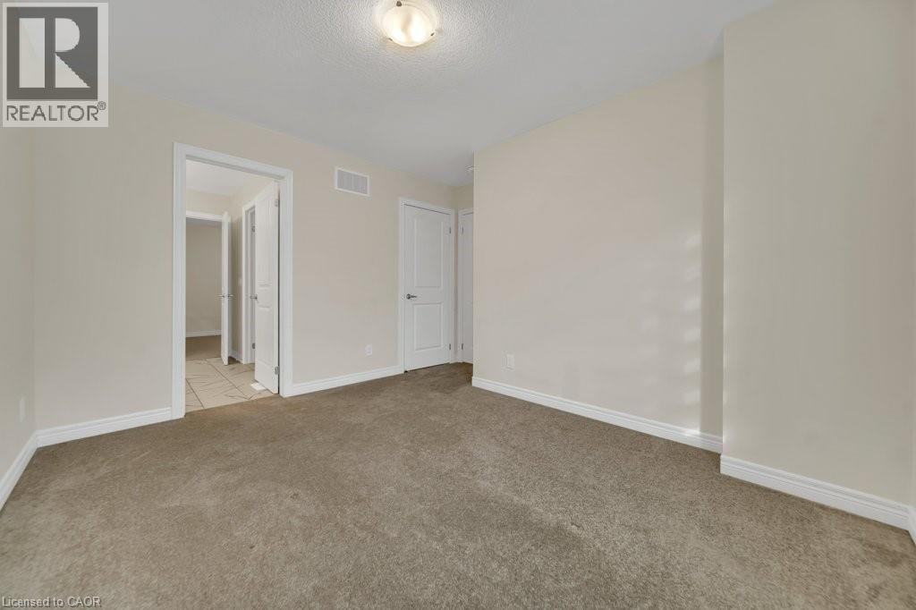285 BROADACRE Drive - 34