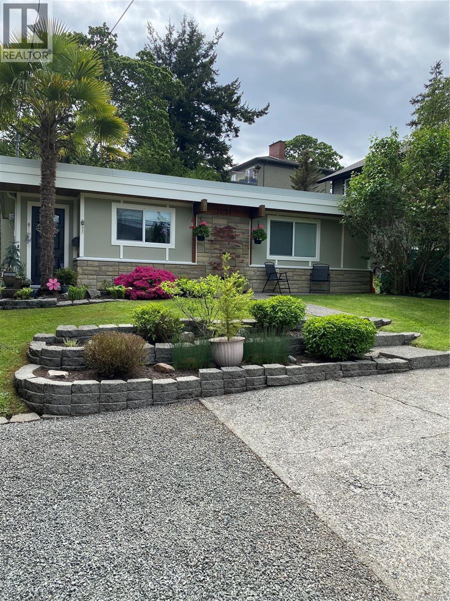 1051 Chesterfield Rd - 2