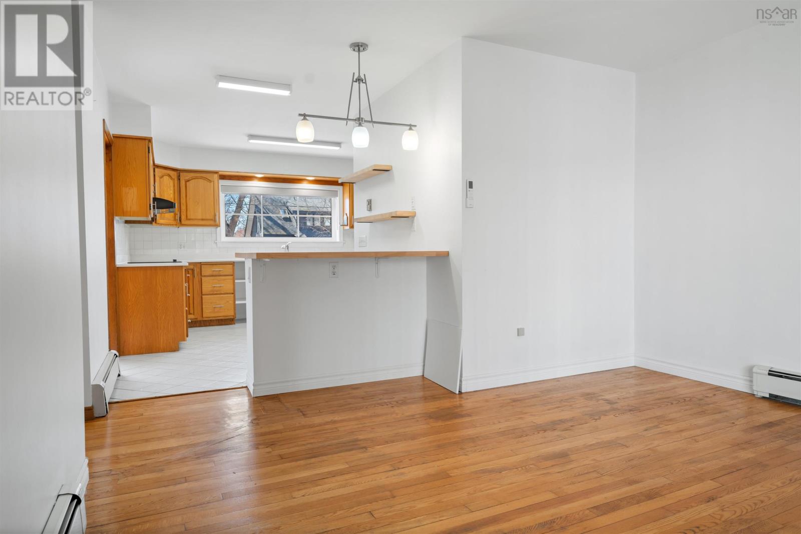Property 7 of 46 of 254 George Street