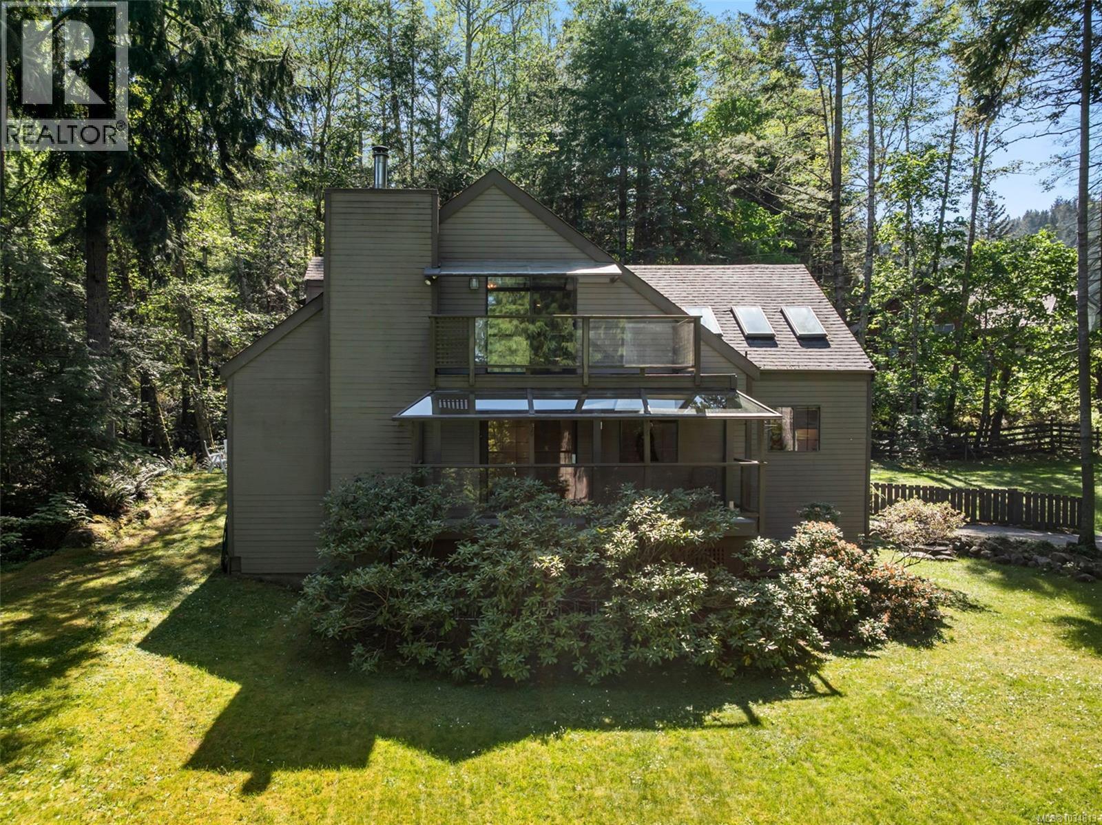 6089 Brecon Dr - Image 3