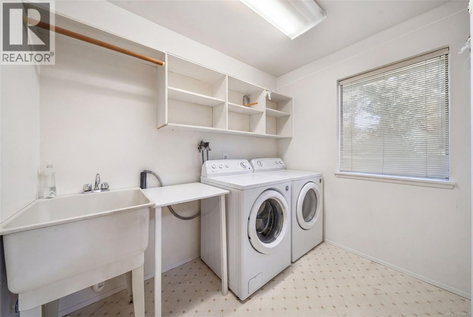 6089 Brecon Dr - 36