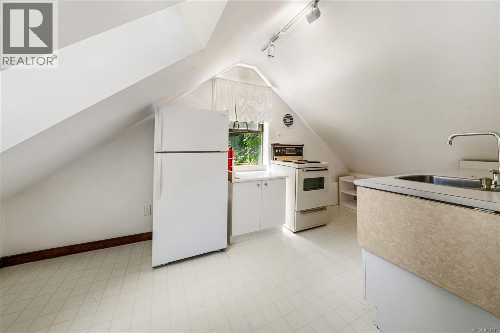 6089 Brecon Dr - 45