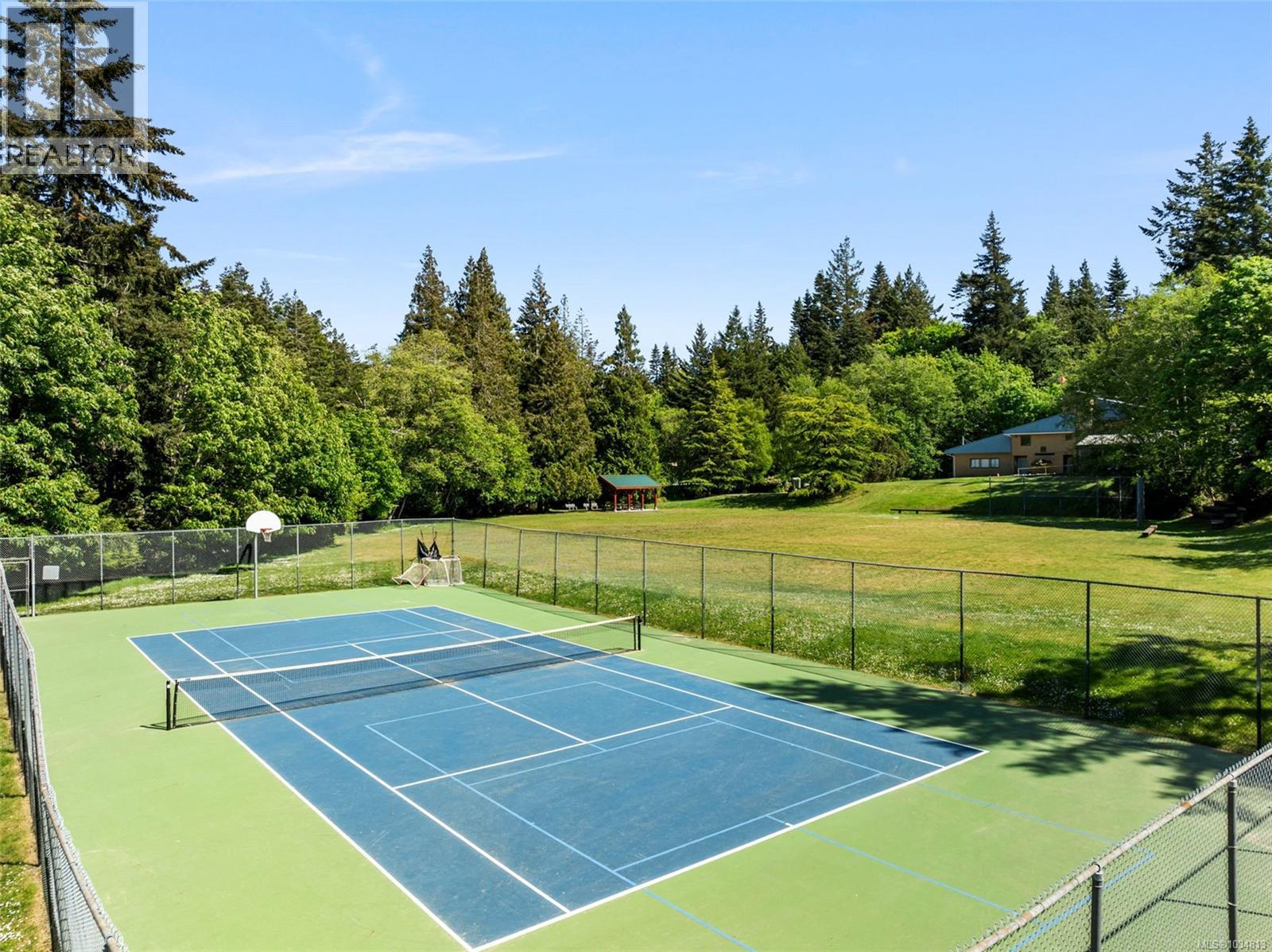 6089 Brecon Dr - 51