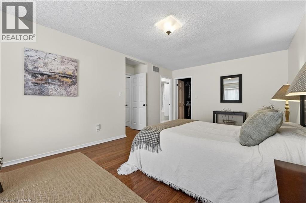 54 GOLDCREST Drive, Stoney Creek, Ontario, L8G4T6 — Photo 11