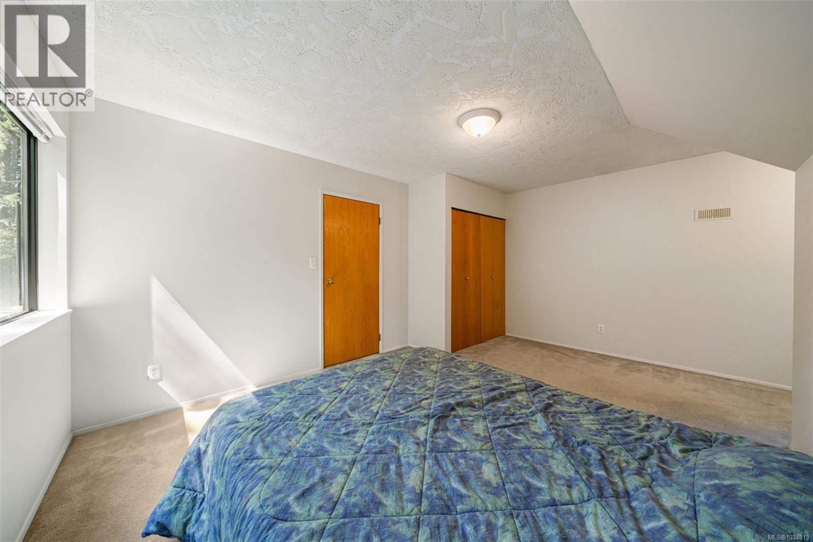 6089 Brecon Dr - 32