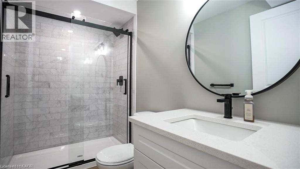 219 FALCONRIDGE Drive, Kitchener, Ontario, N2K0B6 — Photo 13