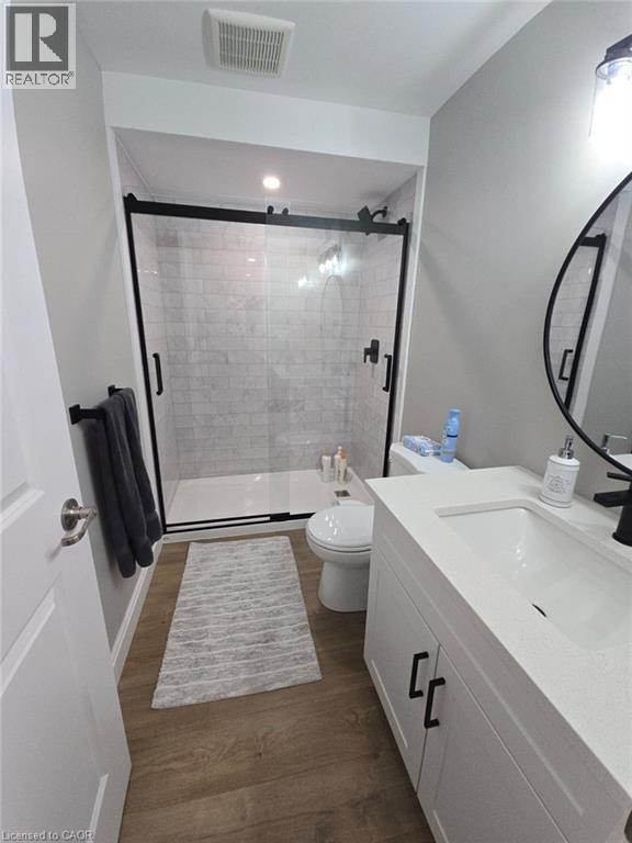 219 FALCONRIDGE Drive, Kitchener, Ontario, N2K0B6 — Photo 9