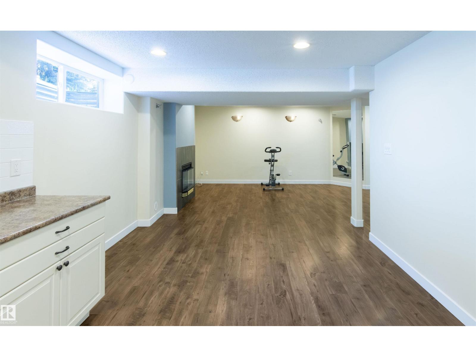 1079 POTTER GREENS DR NW, Edmonton