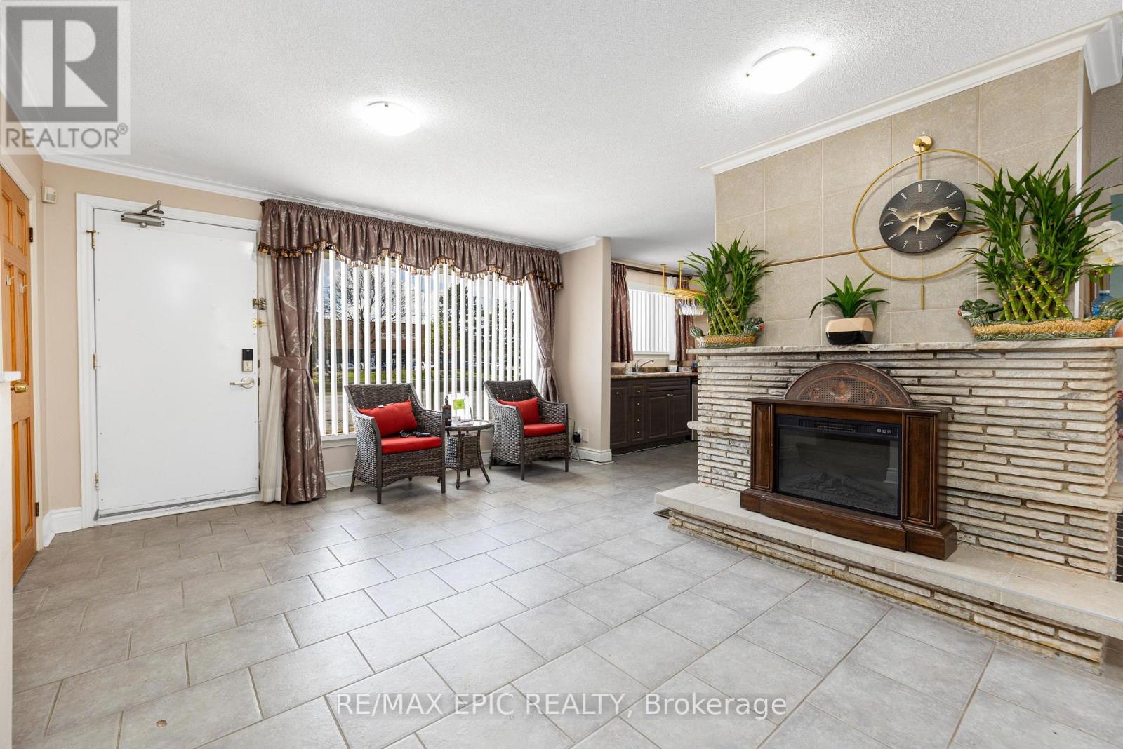 4812 HIGHWAY 7 E - 3