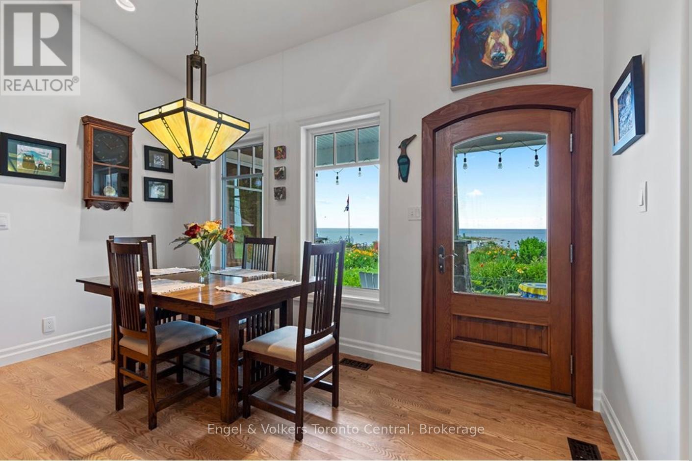 19 GEORGIAN MANOR DRIVE - 14