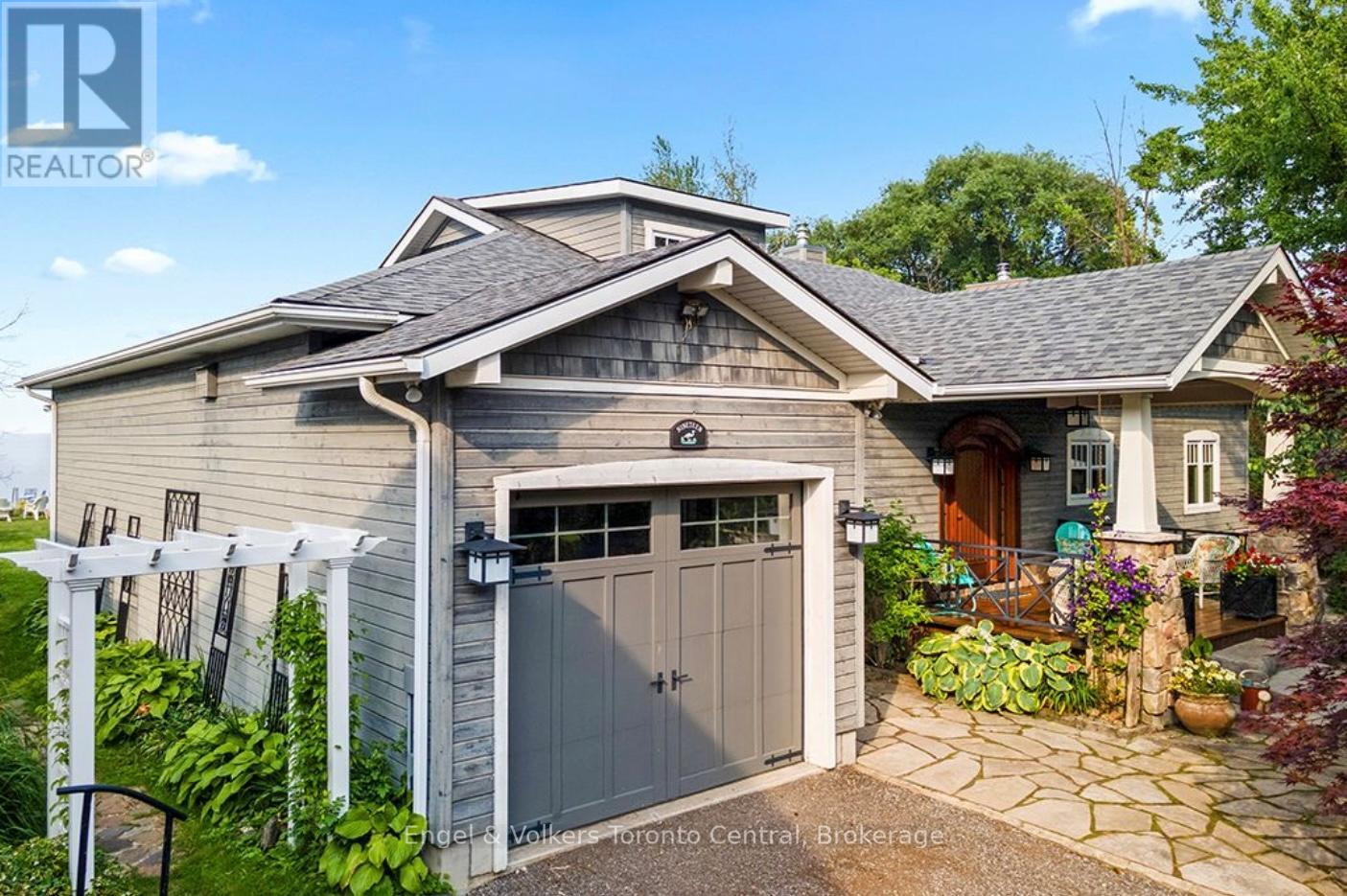19 GEORGIAN MANOR DRIVE - Image 3