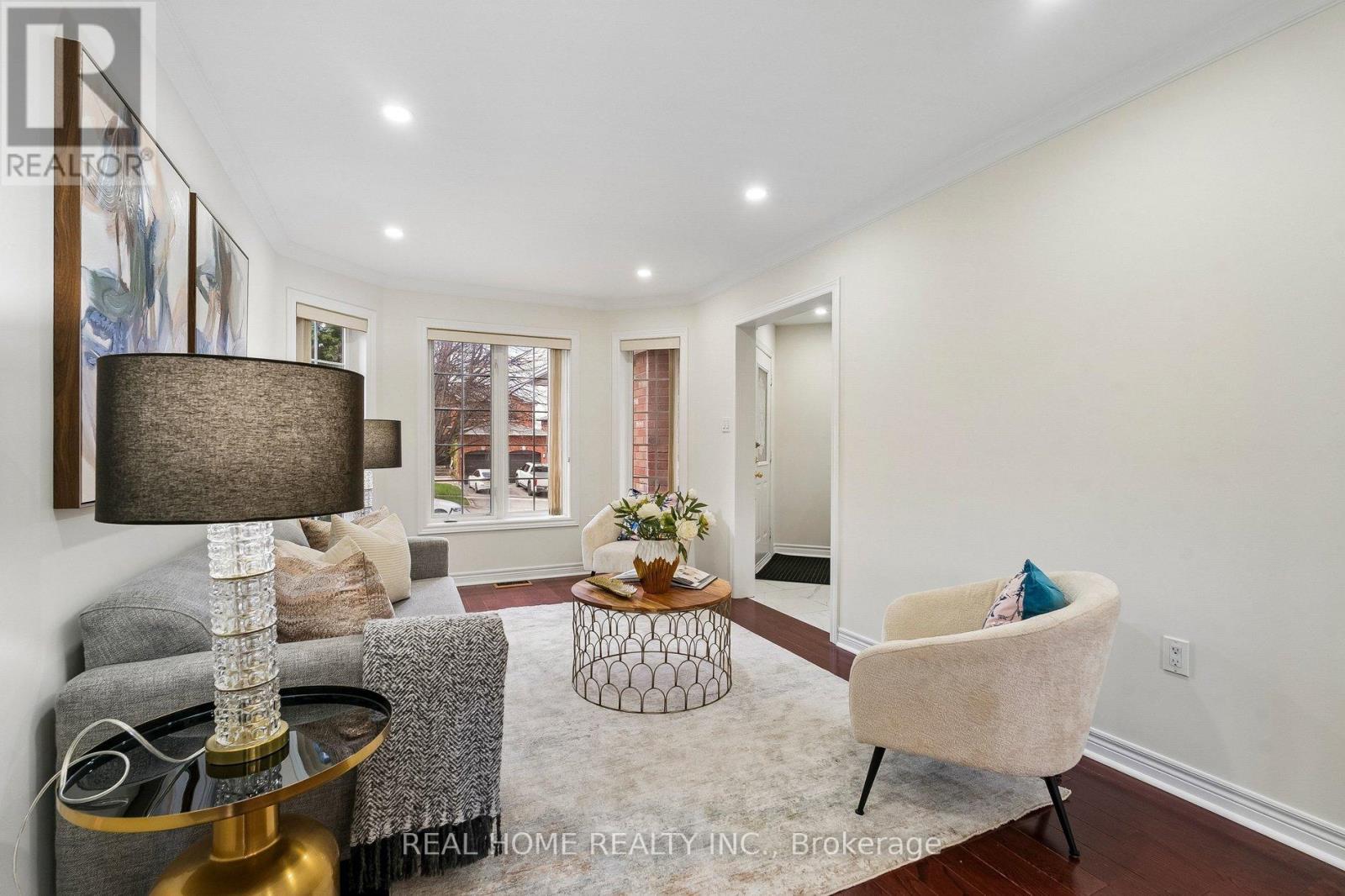 31 PRINCE DRIVE - 7