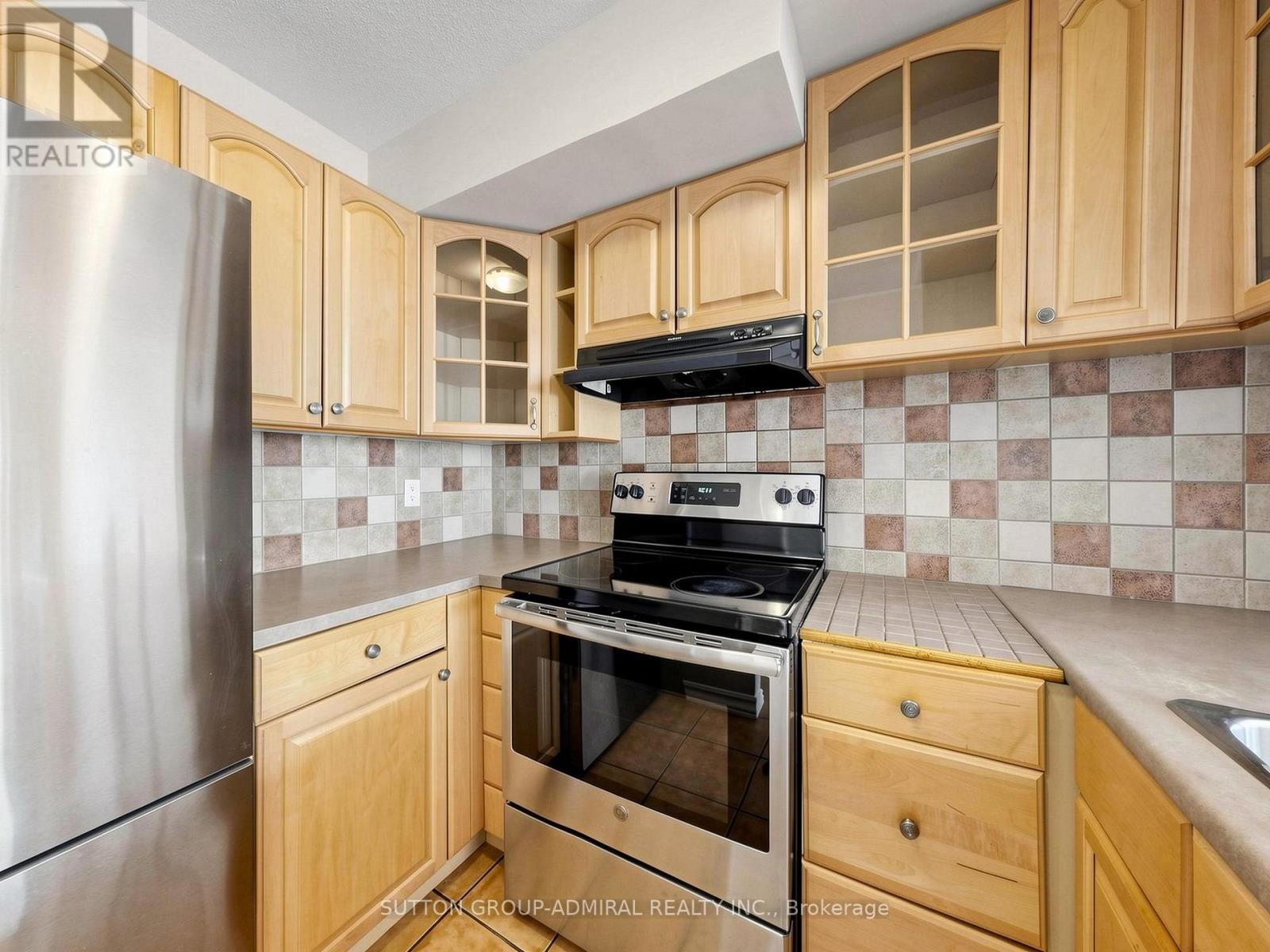 #1302 92 KING STREET E - 18