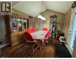 2pc Bathroom - 1837 109 Avenue, Dawson Creek, BC V1G2V6 Photo 13