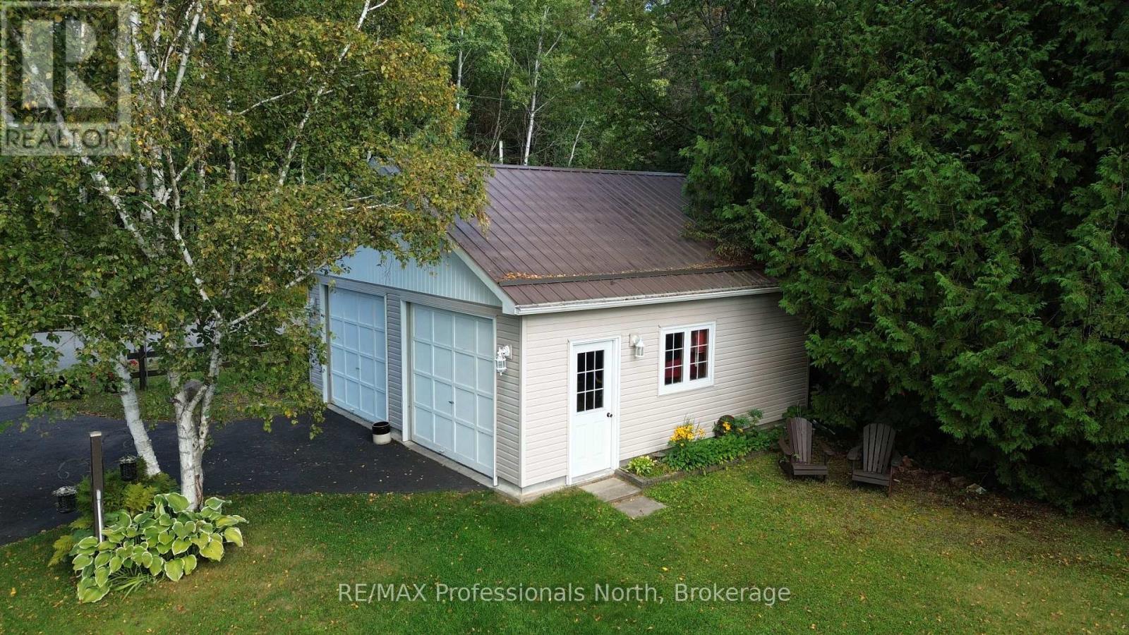 166 LAKEVIEW AVENUE - 40
