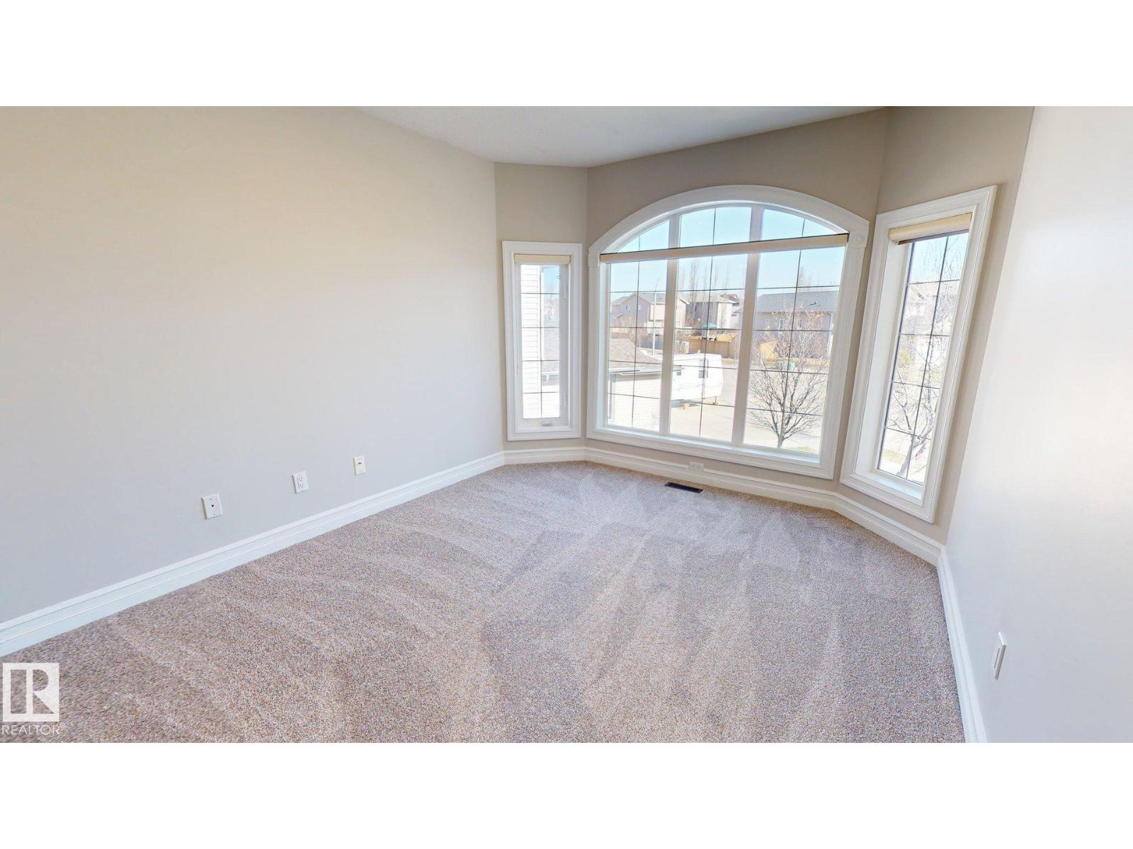 32 CARRIERE CR, Beaumont
