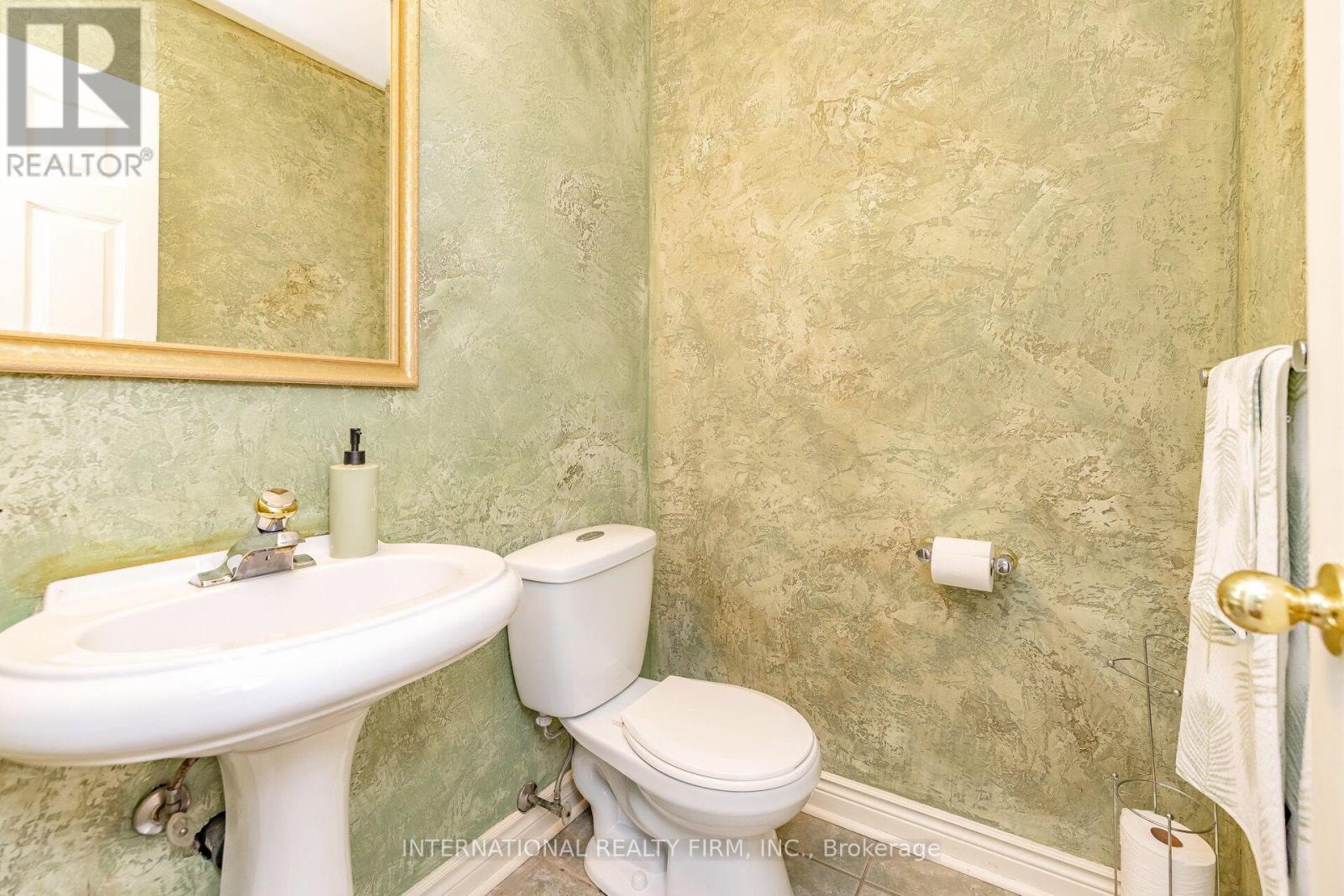 1236 FLEET STREET - 15
