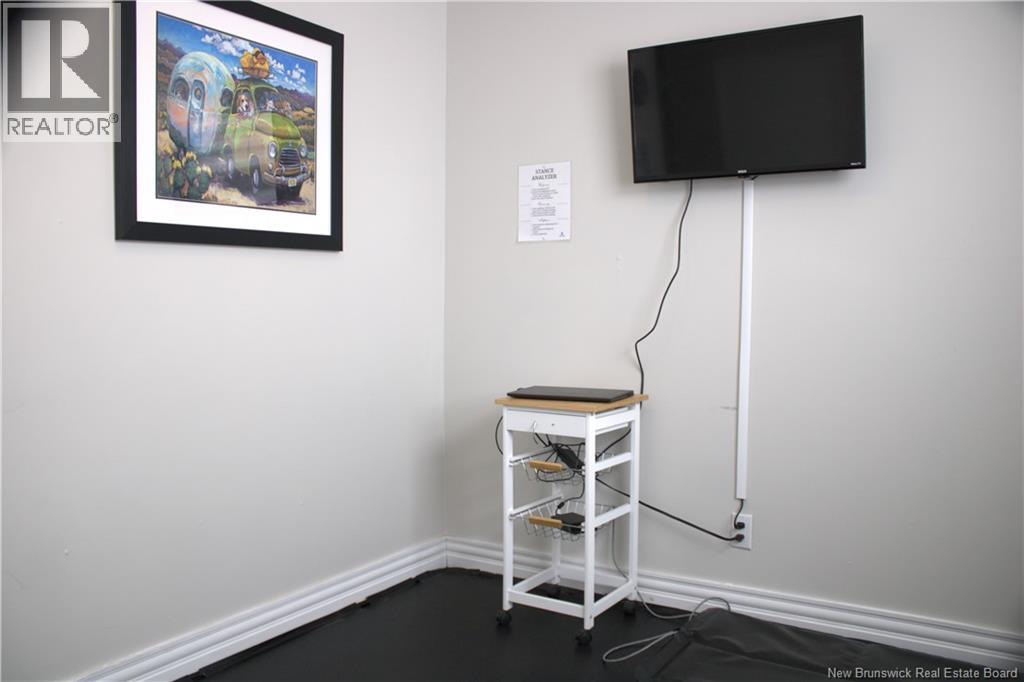 402 Highlandview Road - 11