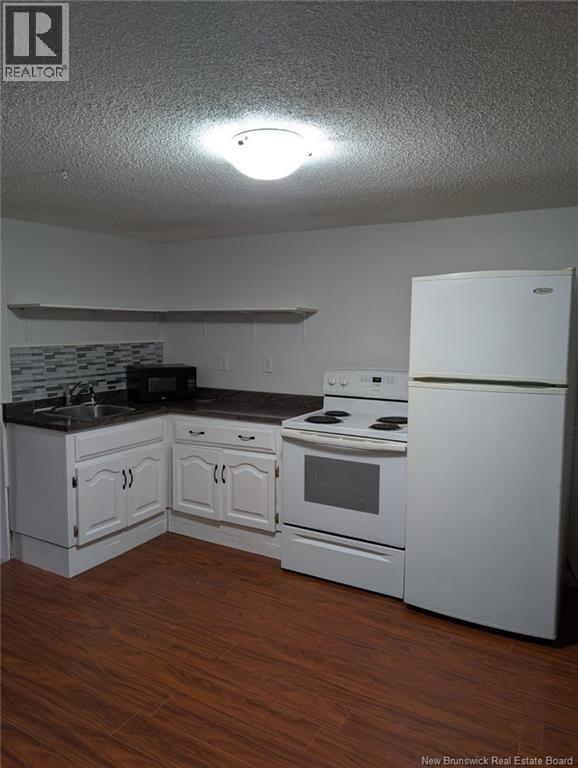 402 Highlandview Road - 24