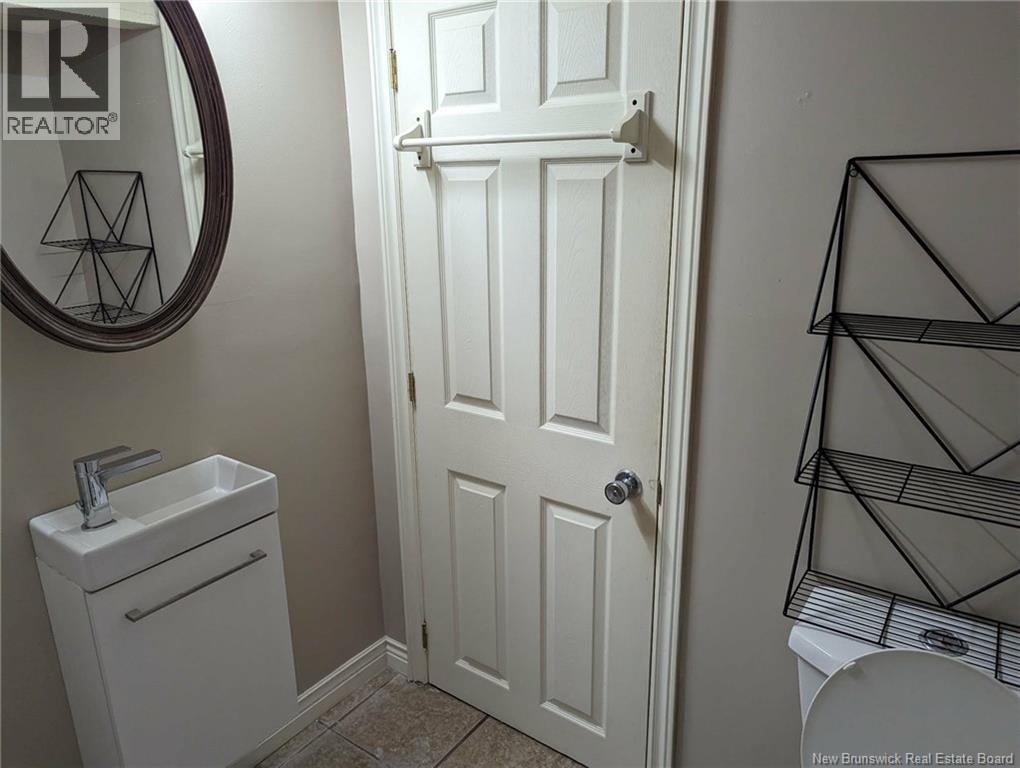 402 Highlandview Road - 20