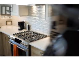 Full ensuite bathroom - 815 Galiano Road, Vernon, BC V1B3B3 Photo 12