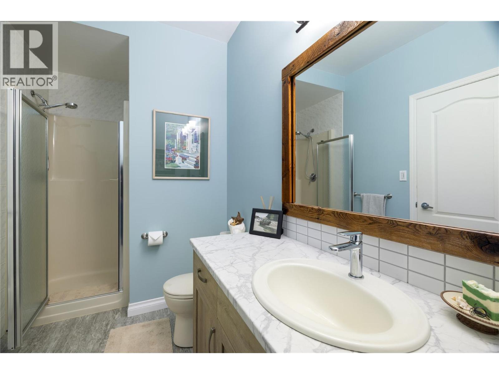 815 GALIANO Road - 35
