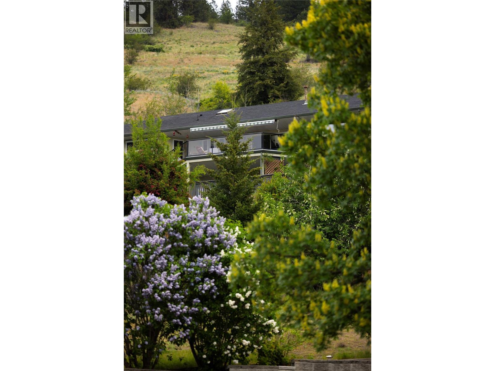  815 GALIANO Road, Vernon