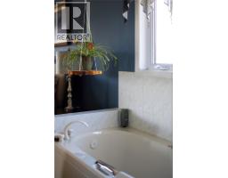 Office - 815 Galiano Road, Vernon, BC V1B3B3 Photo 17