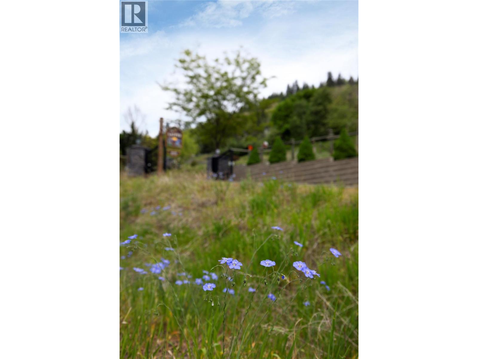  815 GALIANO Road, Vernon