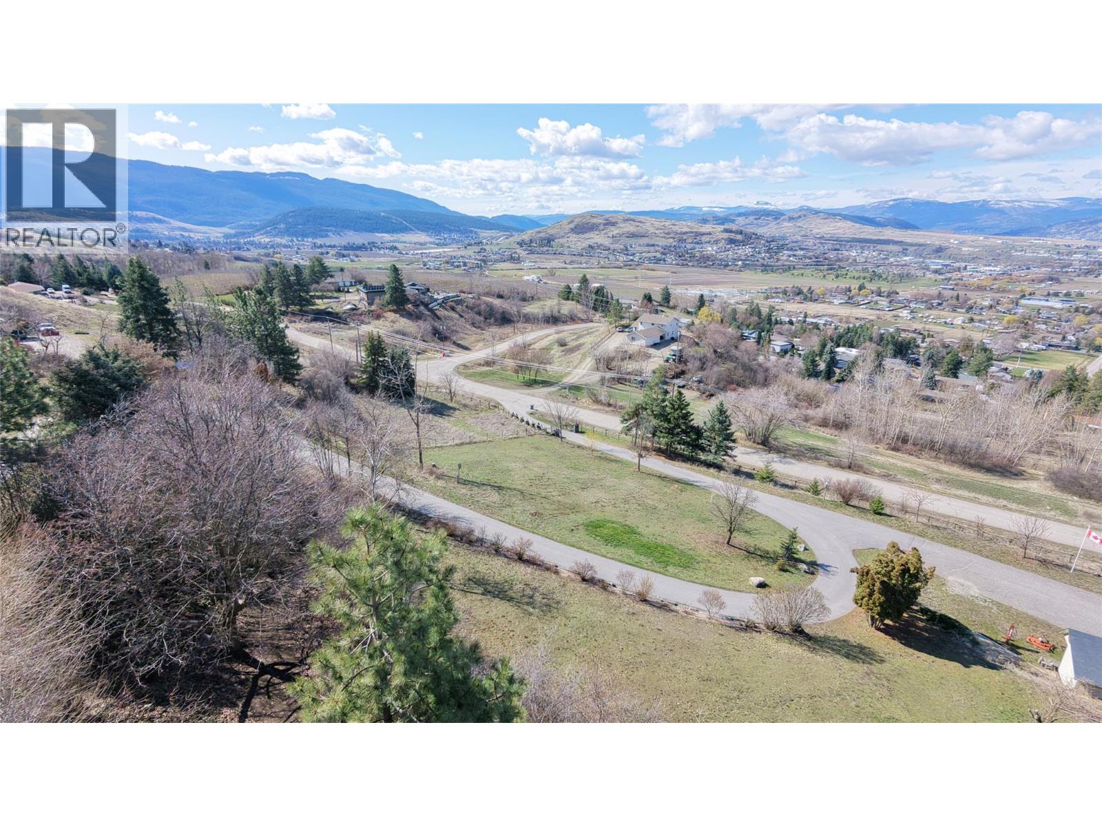  815 GALIANO Road, Vernon