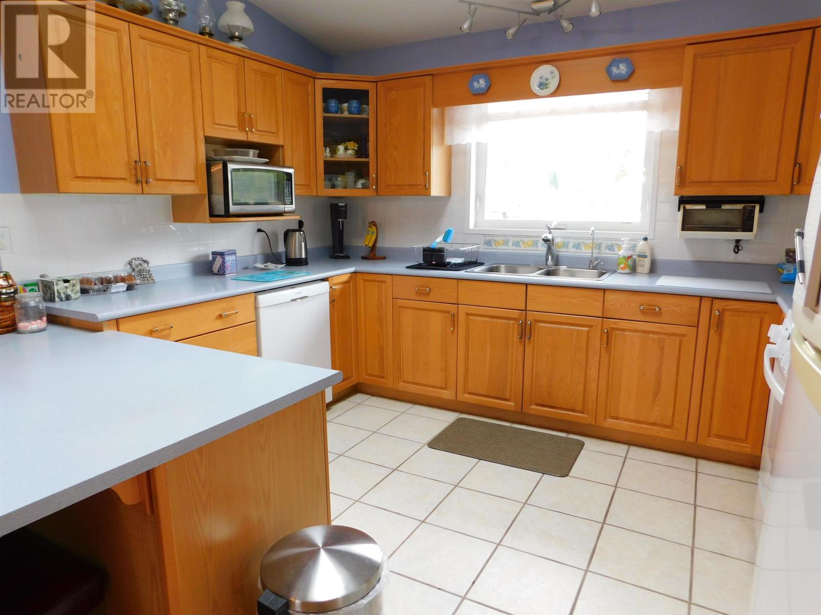 68 Plummer RD, Eagle River, Ontario, P0V1S0 — Photo 17