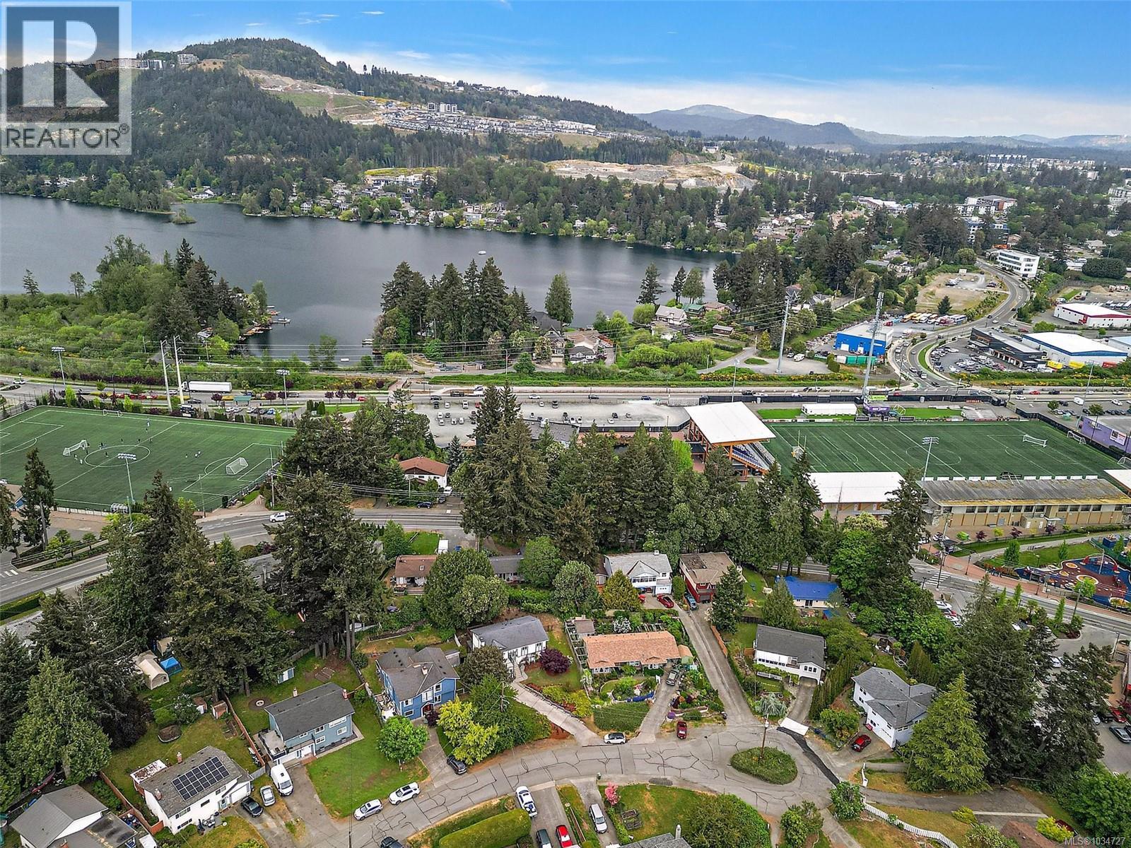  3042 Shoreview Drive, Langford
