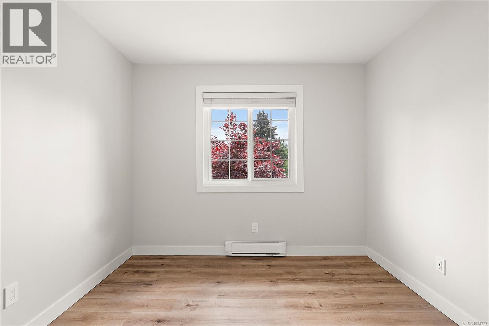  3042 Shoreview Drive, Langford