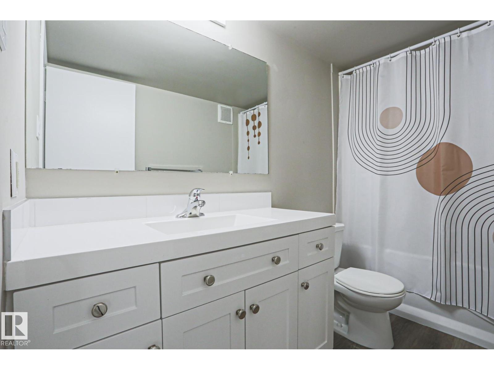 #118 7220 144 AV NW, Edmonton