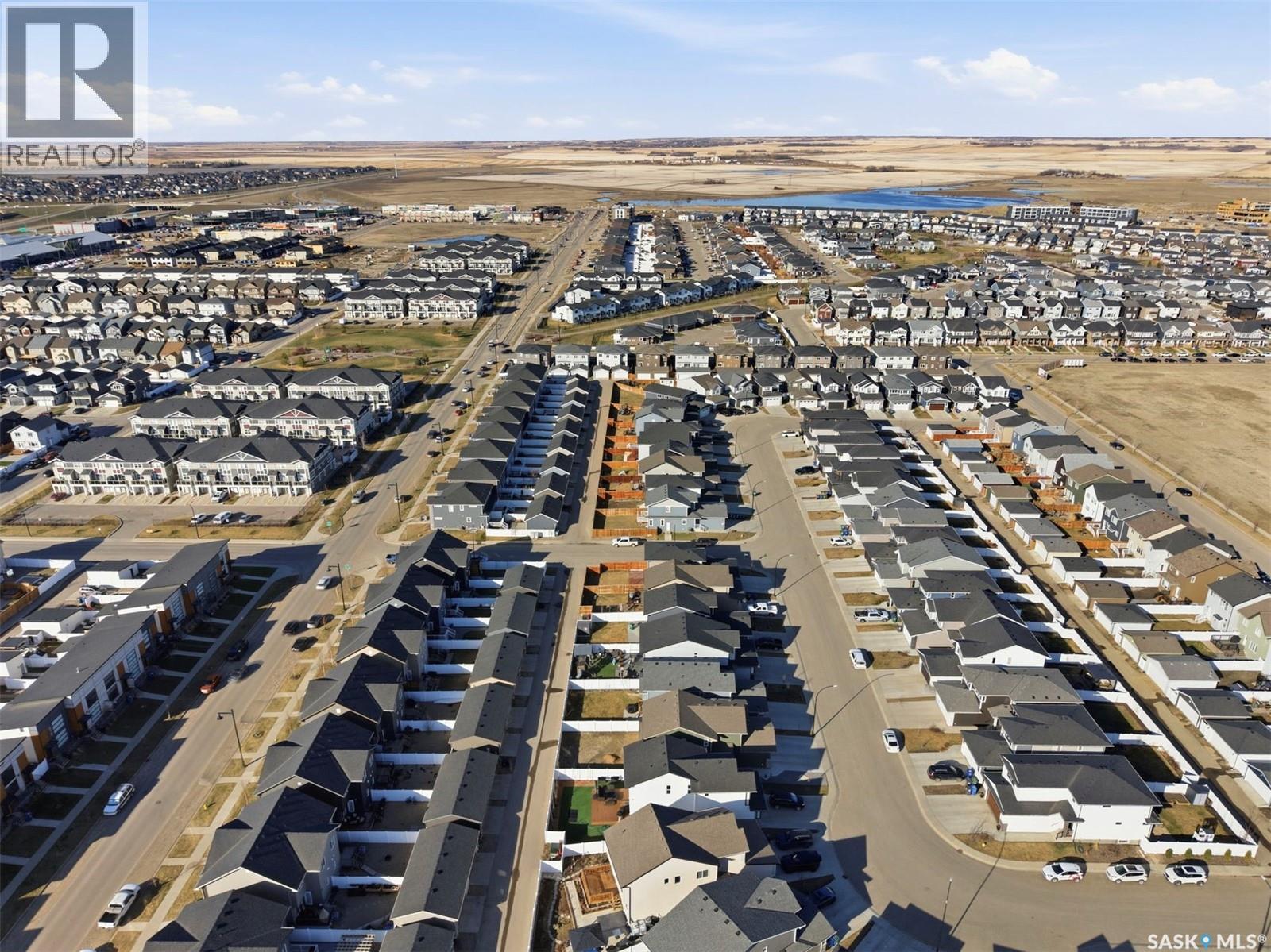 319 Skopik CRESCENT - 43