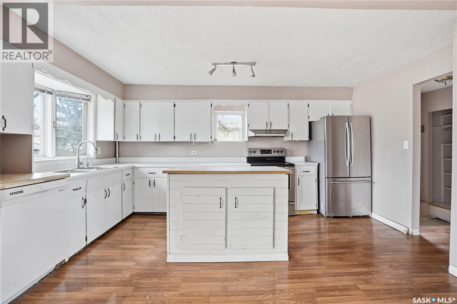 1065 Stadacona STREET W - 11