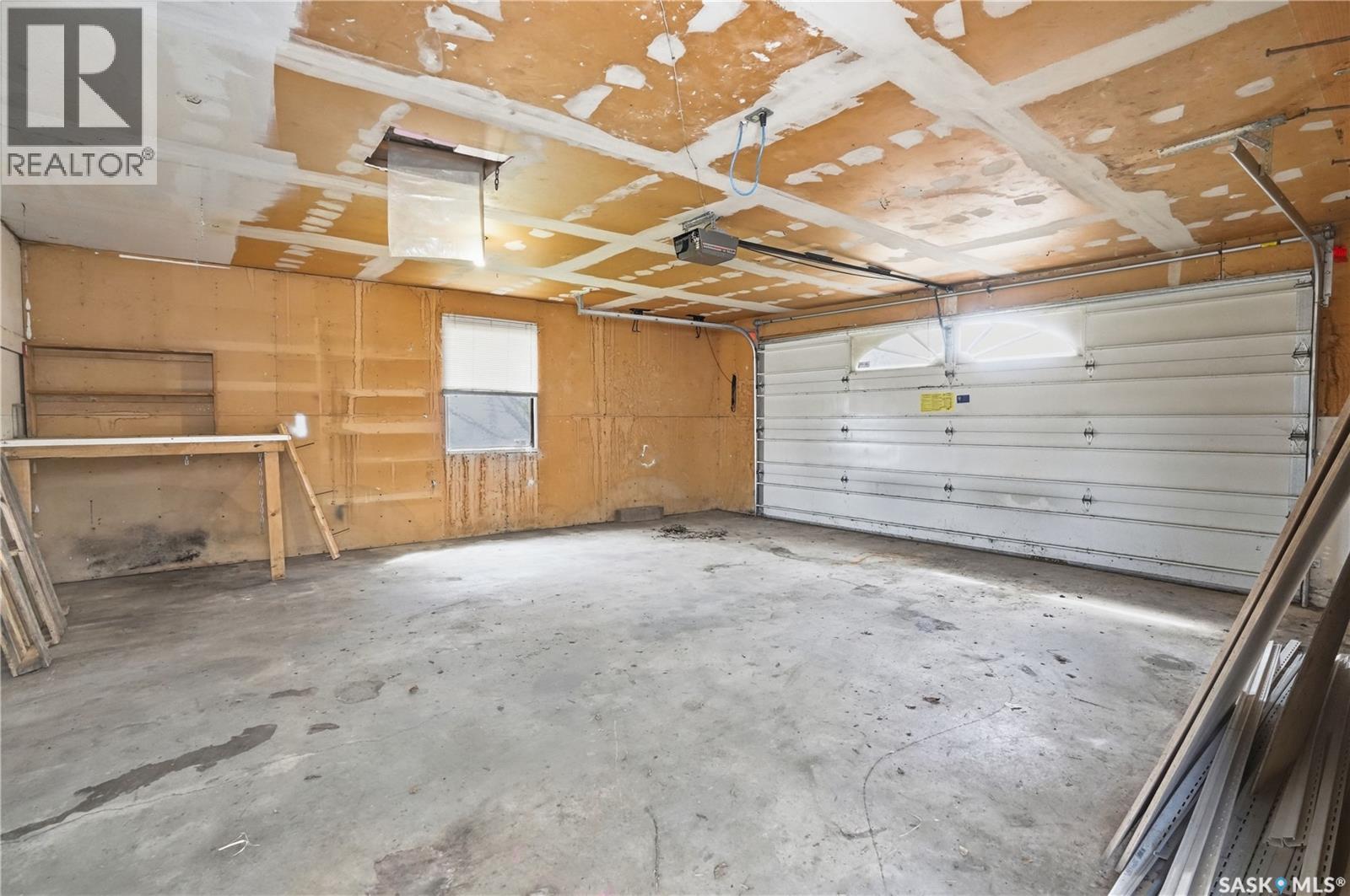 1065 Stadacona STREET W - 35