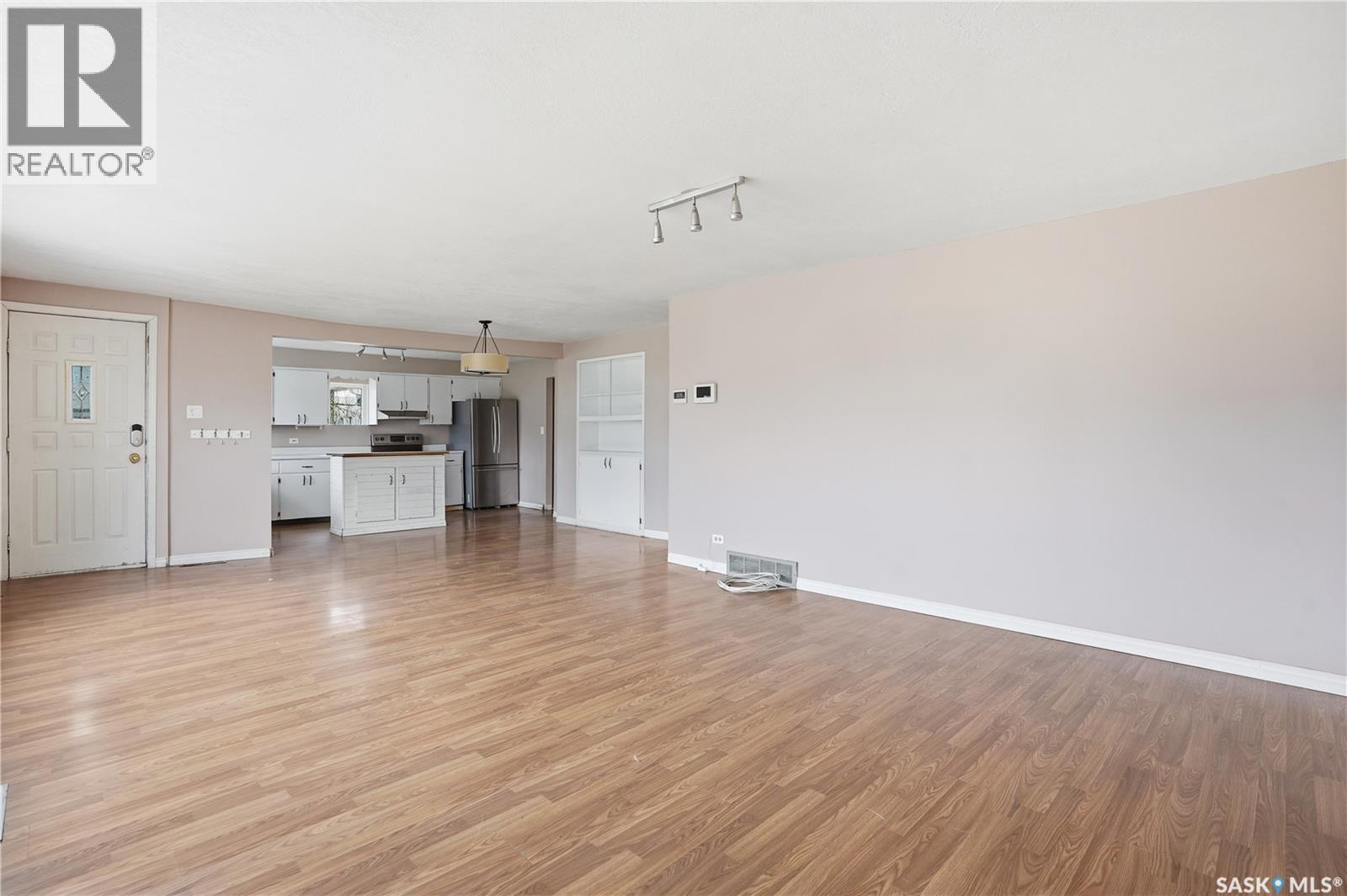 1065 Stadacona STREET W - 8
