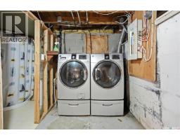 1065 Stadacona Street W, Moose Jaw, SK S6H2B1 Photo 32