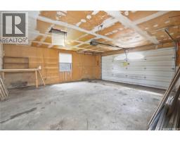 1065 Stadacona Street W, Moose Jaw, SK S6H2B1 Photo 35