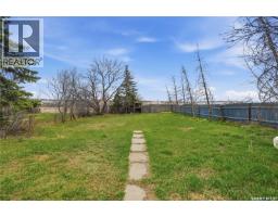 1065 Stadacona Street W, Moose Jaw, SK S6H2B1 Photo 37