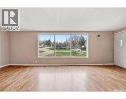 Bedroom - 1065 Stadacona Street W, Moose Jaw, SK S6H2B1 Photo 6