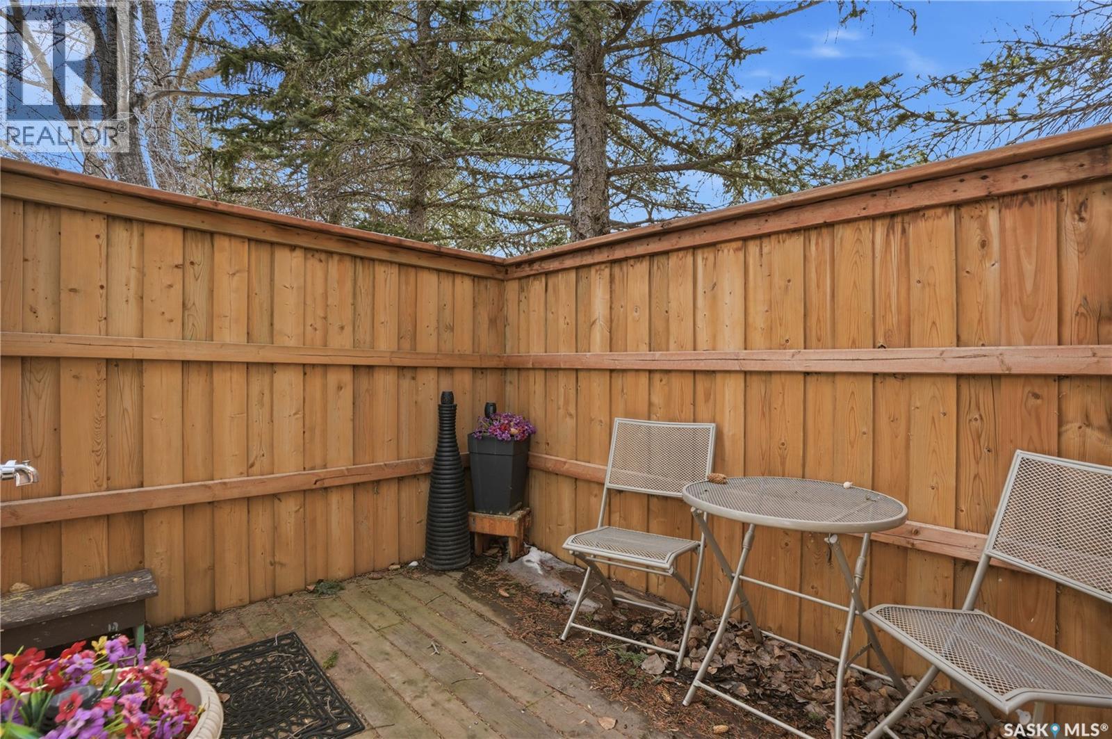 17 Pheasant STREET - 24