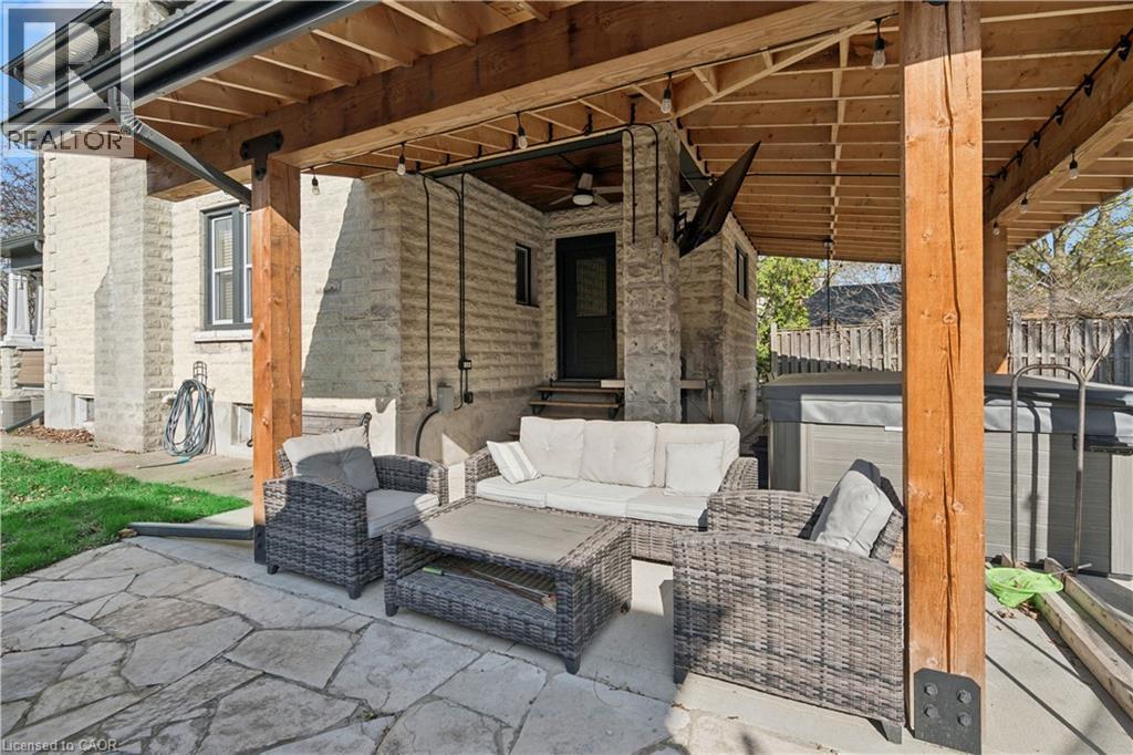 855 HAMILTON Street, Cambridge, Ontario, N3H3E7 — Photo 8