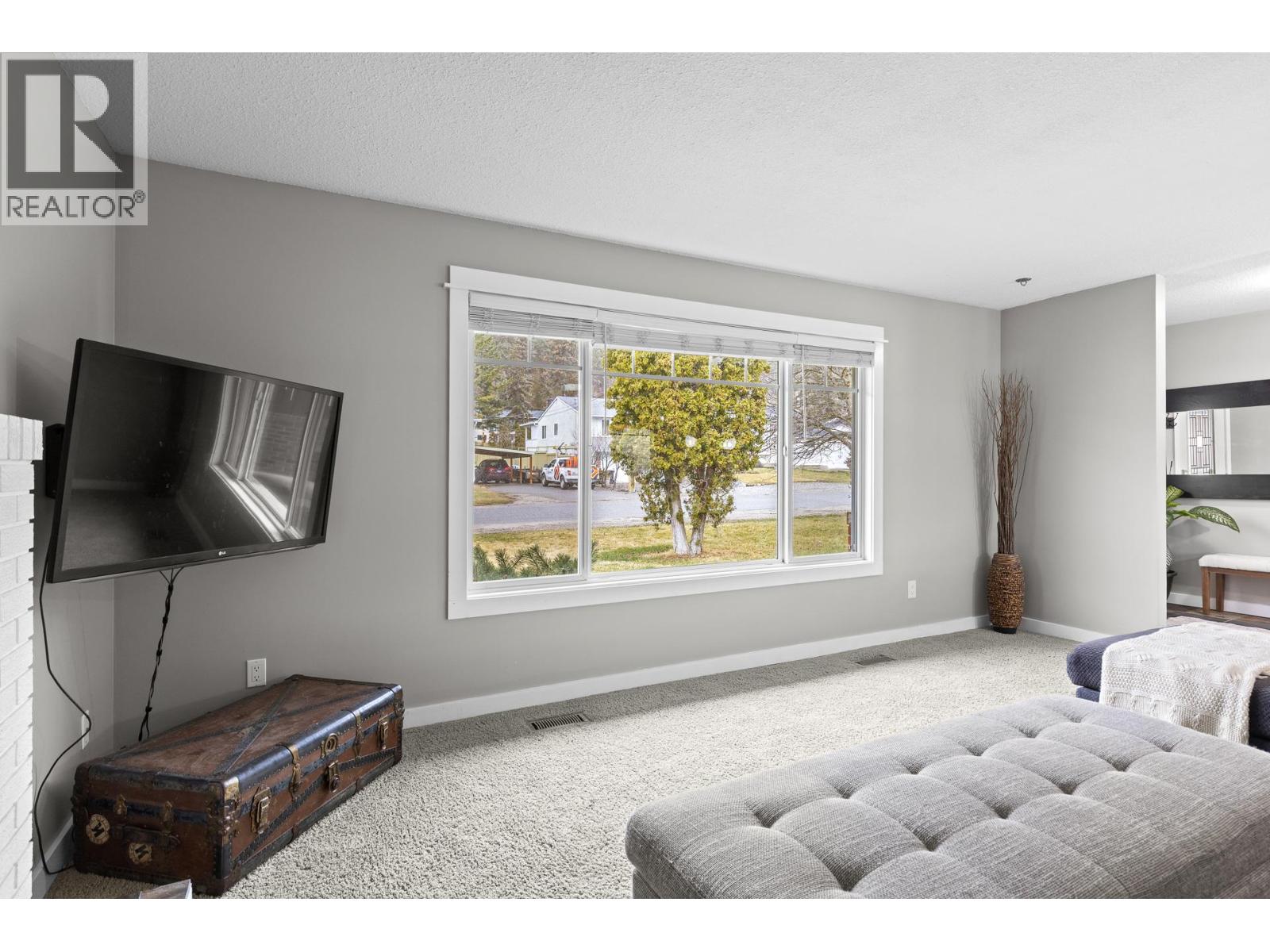 367 Yates Road - 9
