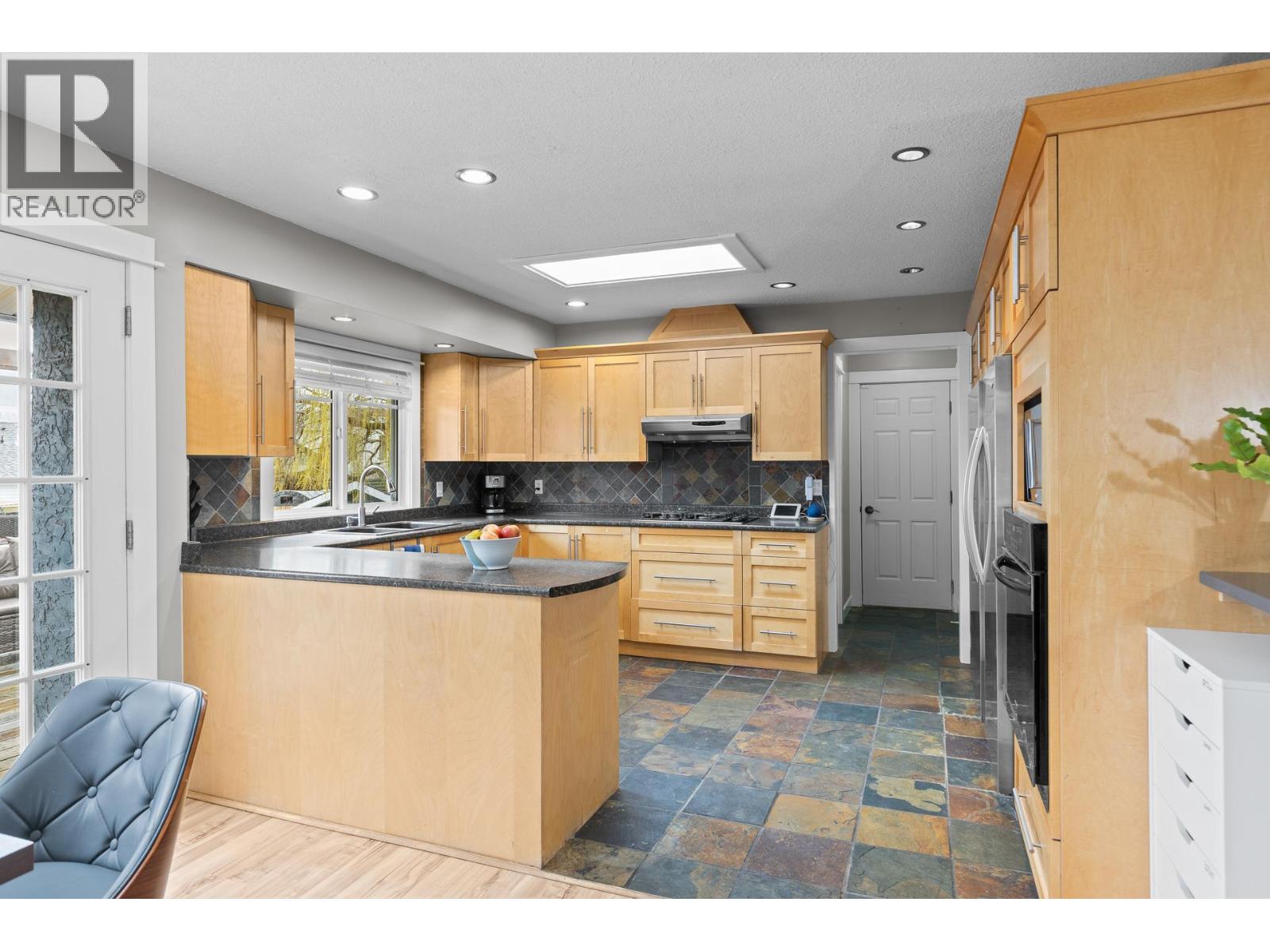 367 Yates Road - 14