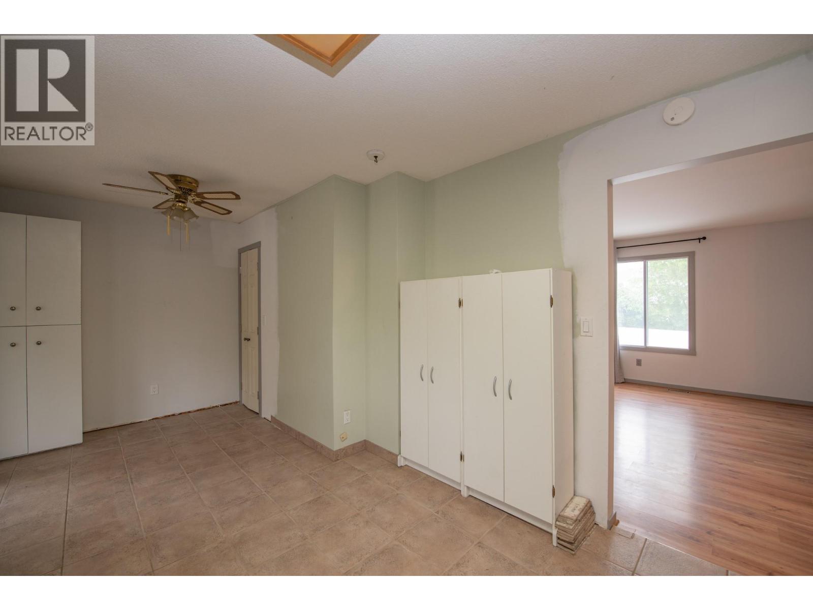 1800 42 Street - 17