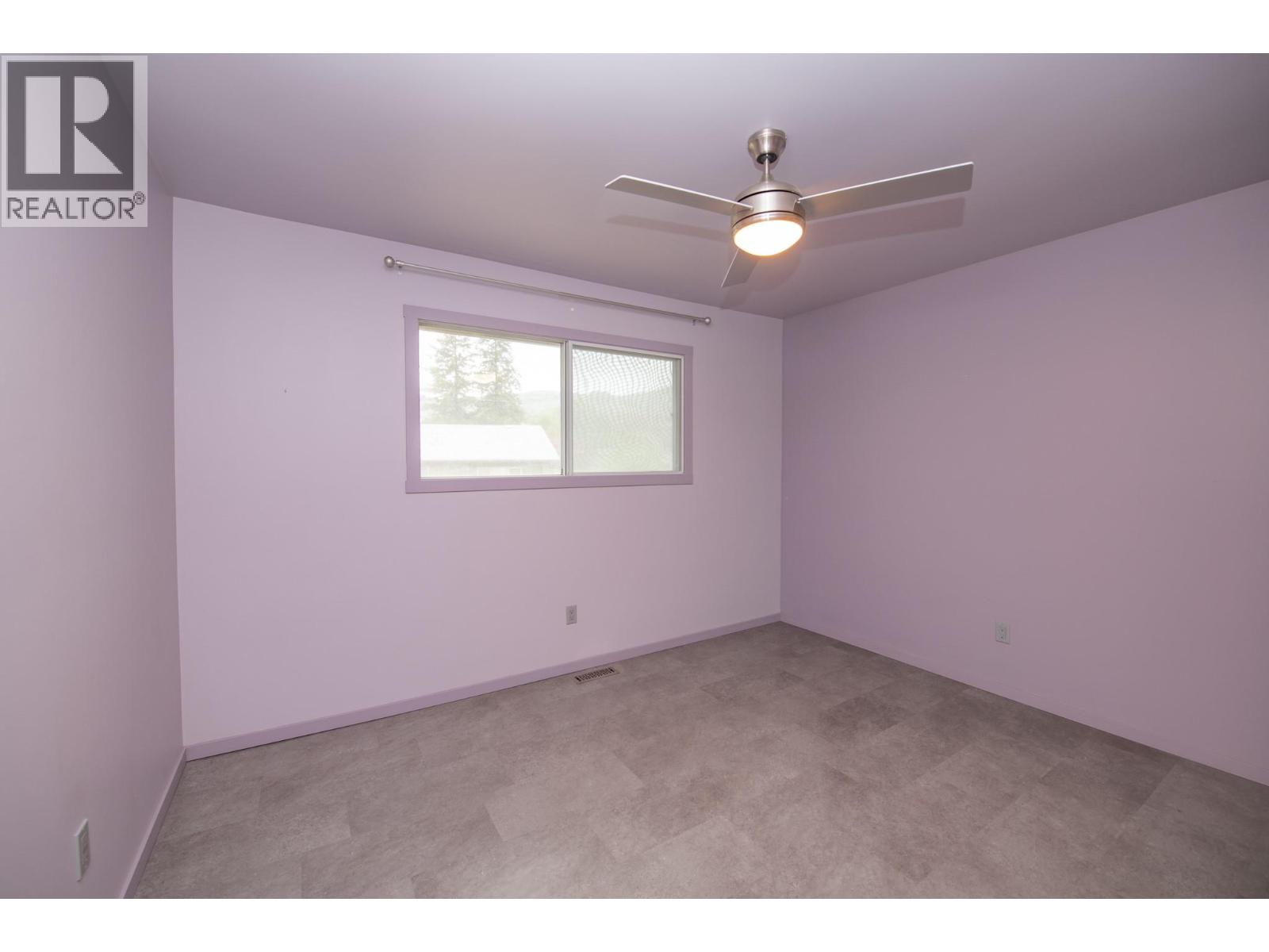  1800 42 Street, Vernon