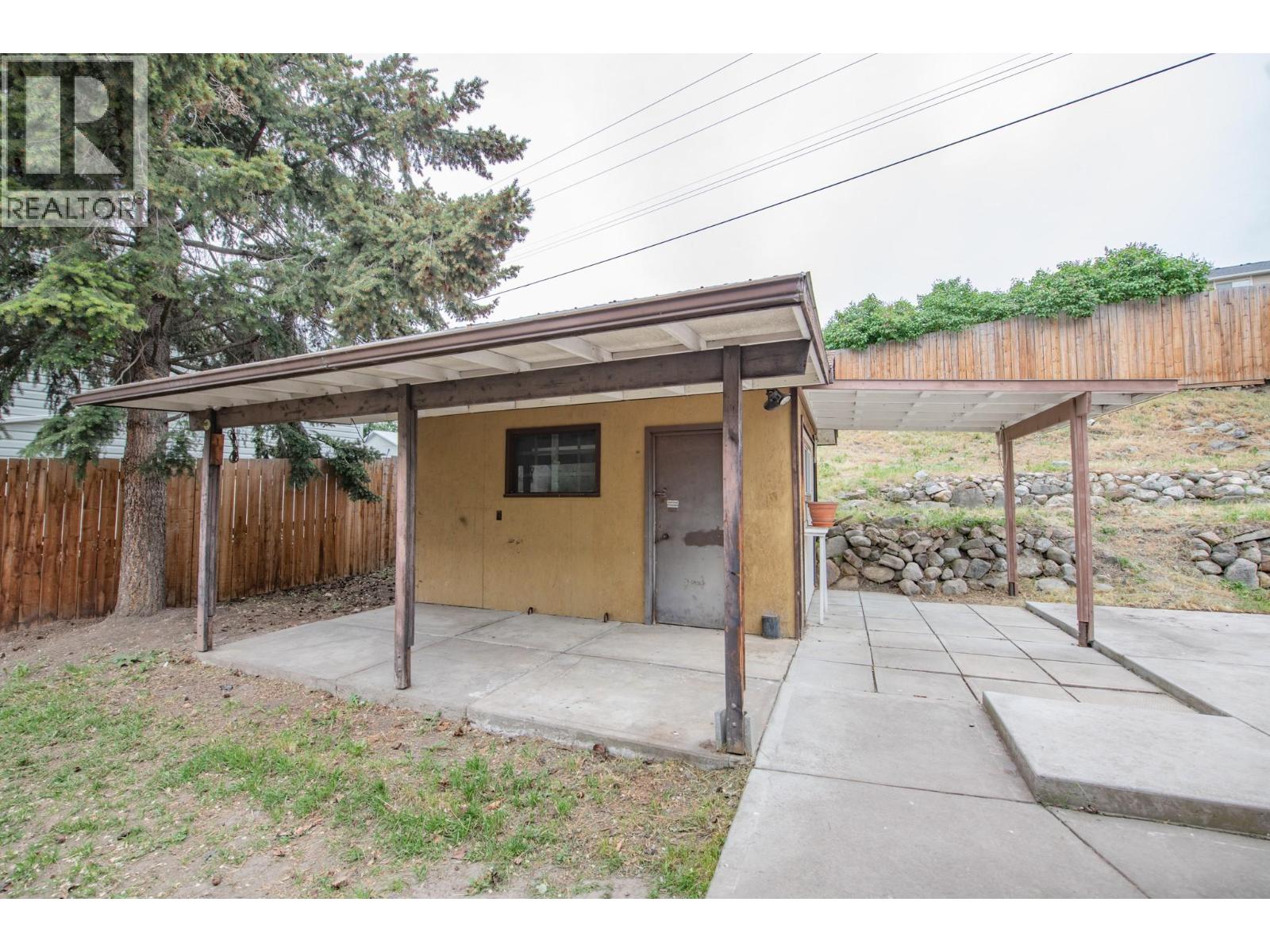  1800 42 Street, Vernon