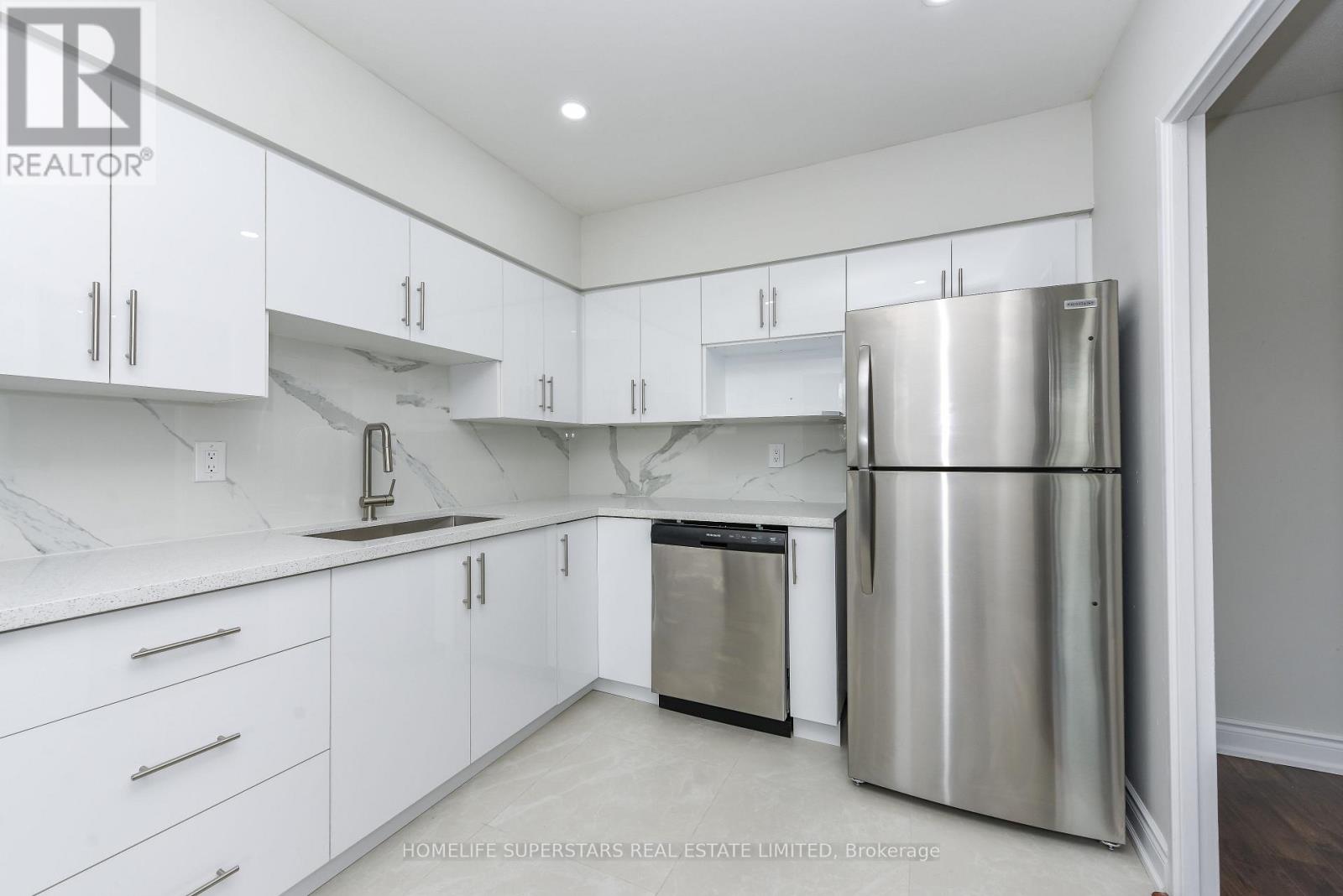 #511 3533 DERRY ROAD E - 13